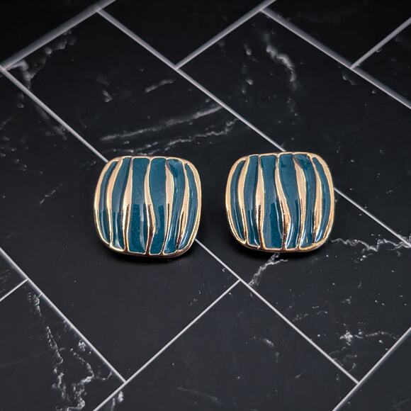 Vintage Ernst Gideon Bek Clip On Earrings Gold Tone & Blue-ish Teal Undertones - Picture 2 of 5